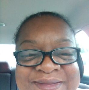 Meet your Posher, Denece